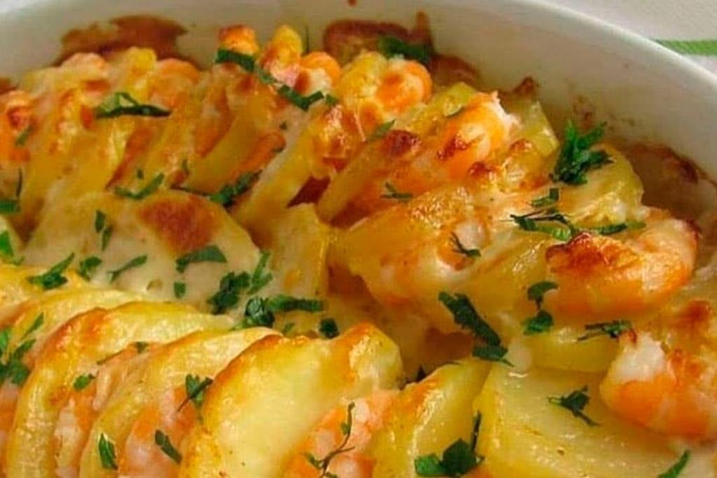 Camarão com batatas gratinadas receita deliciosa e rápida que todos amam