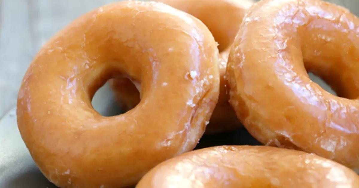 Donuts Assado no Forno, é a Rosquinha Mais Fácil e Deliciosa Que Já Provei!