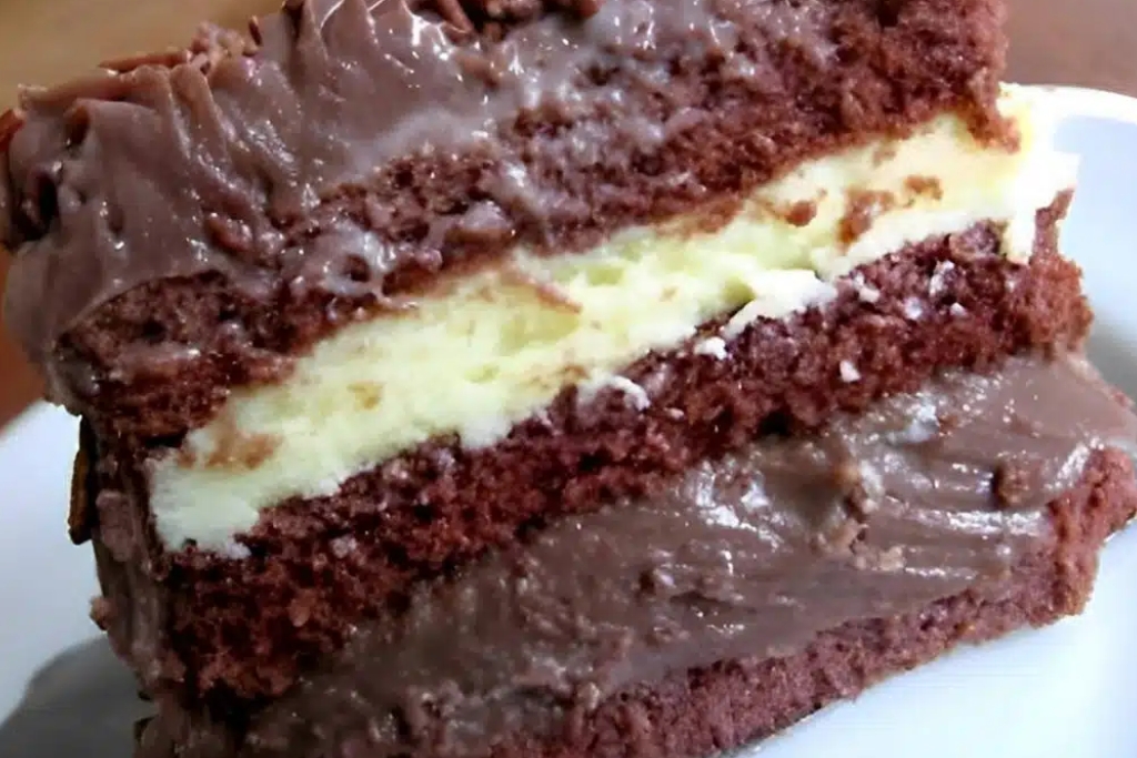 Massa para bolo de chocolate pão de ló, para fazer bolos recheados e cobertos maravilhosos