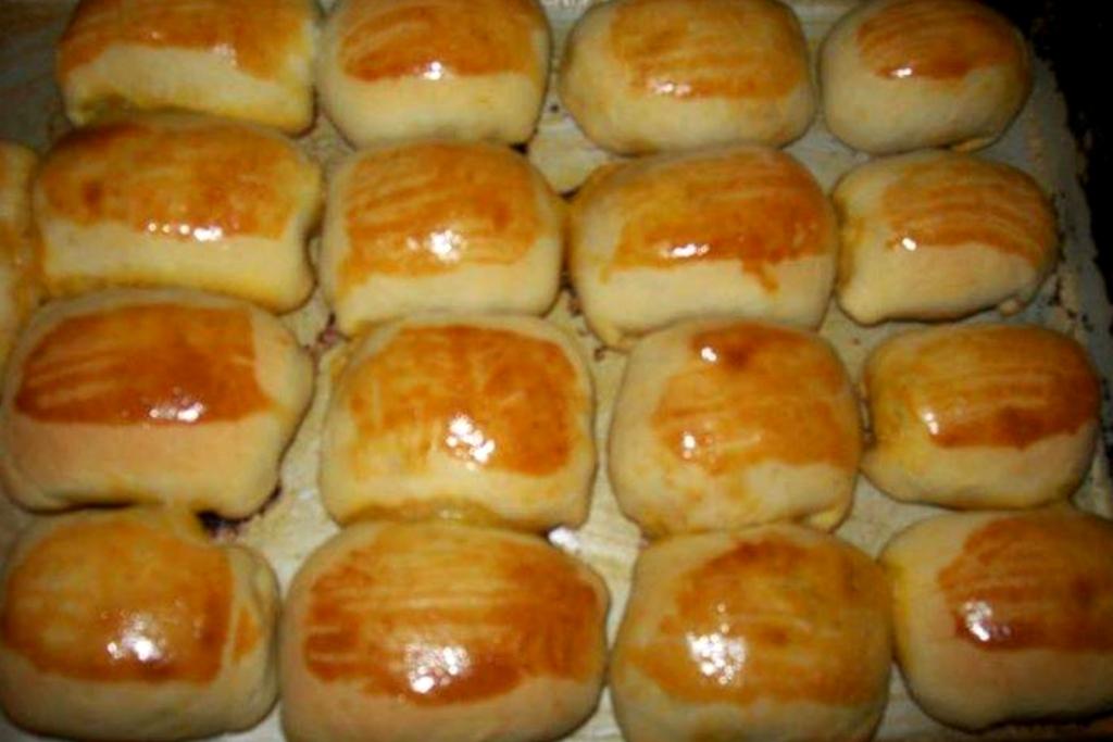 Mini pães recheados, perfeito para o café da manhã ou lanche da tarde