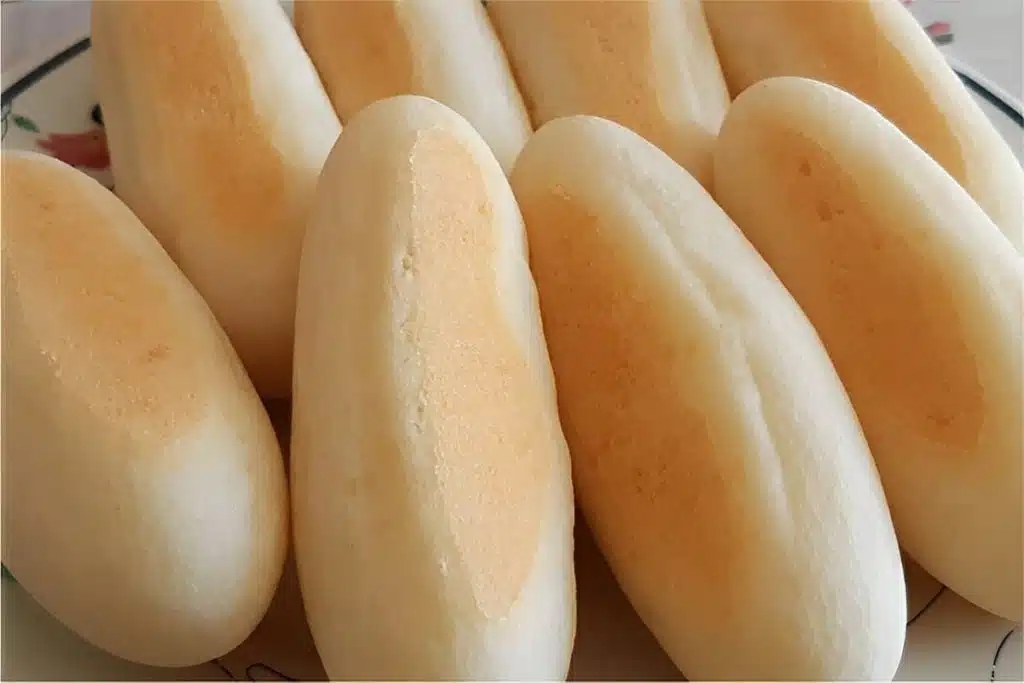 Pão de polvilho sem ovos e sem fermento, melhor pão que você vai comer na sua vida