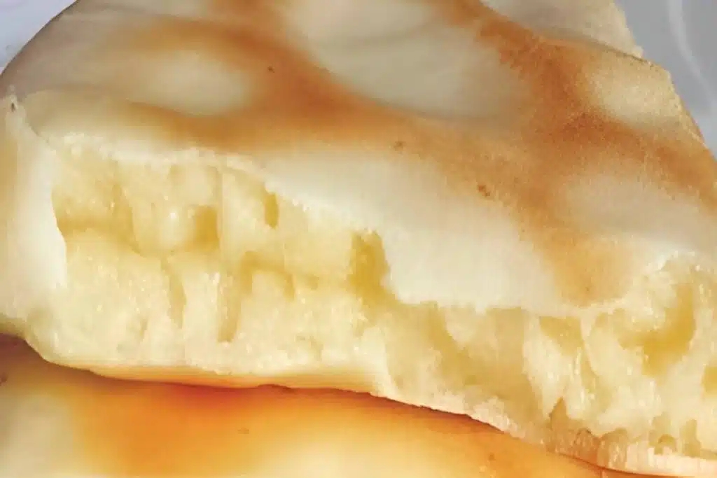 Pão de queijo com tapioca na frigideira, uma delícia prática e rápida perfeita pro café ou lanche