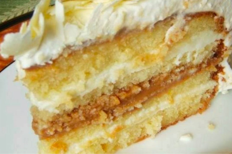 Aprenda a fazer um delicioso bolo de aniversario, esse é com creme branco e doce de leite, fica divino