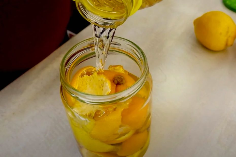 Cascas de limão e laranja, não as deite fora misture-as com vinagre! Valem o seu peso em ouro